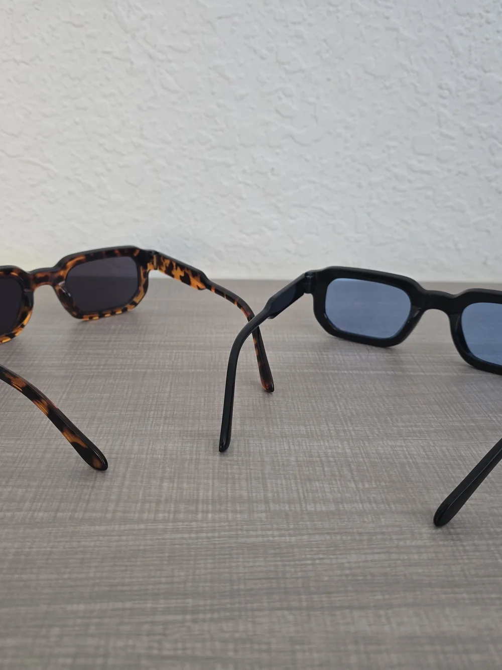 NWT Set of 2 Retro 90s Rectangle Sunglasses - Tortoise & Black/Blue Lenses